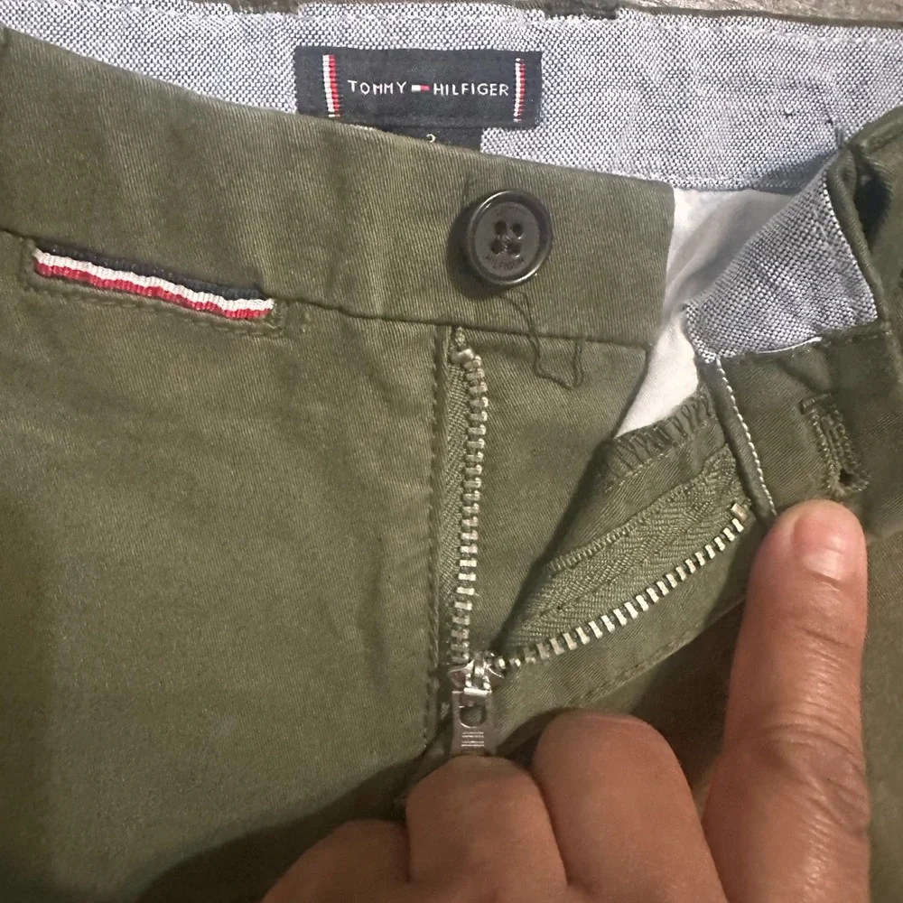 Tommy Hilfiger  Olive green Shorts For children‎